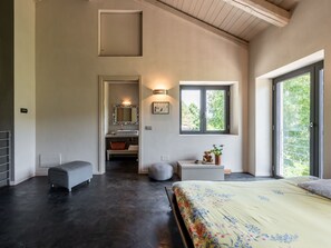 2 bedrooms, internet