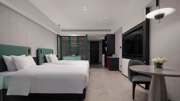 Down duvets, desk, laptop workspace, free WiFi