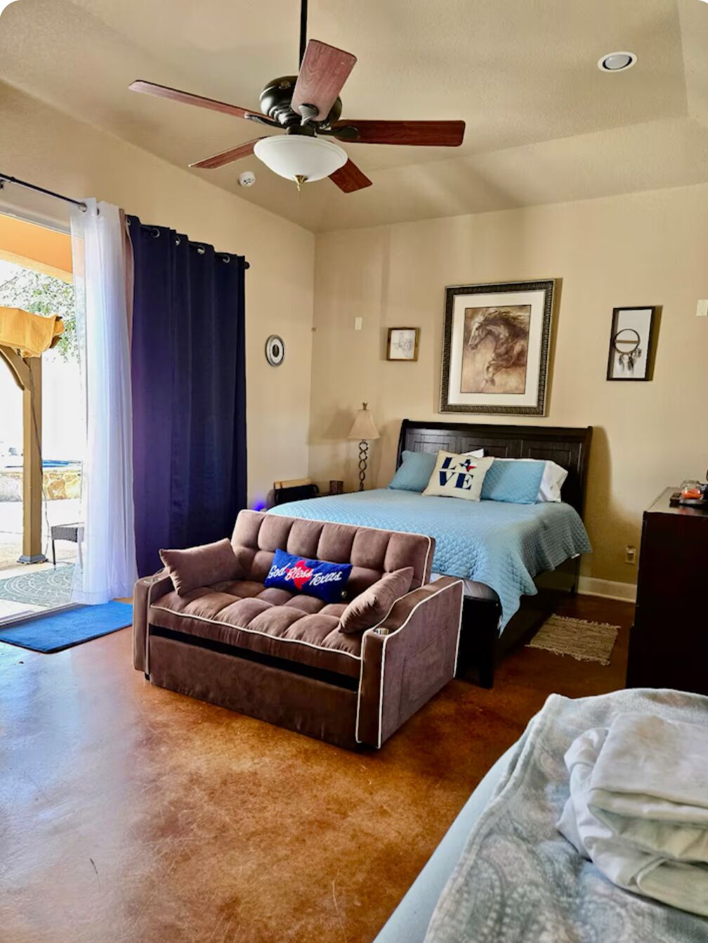 1 bedroom, desk, iron/ironing board, free WiFi