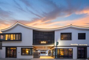 Fachada da propriedade