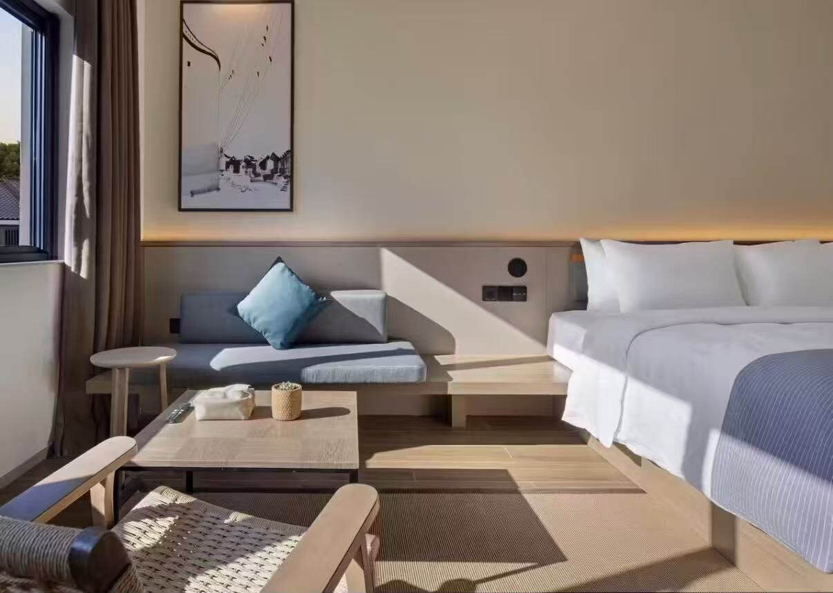 Basic Single Room | Front of property
