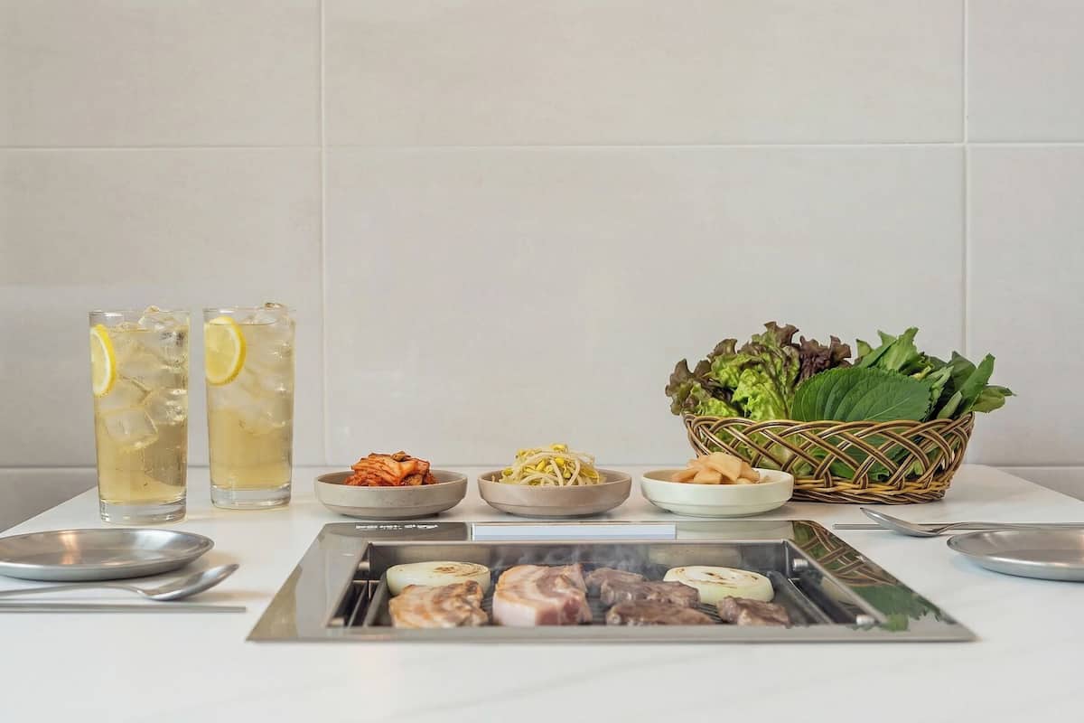 Basic Room, 1 Bedroom (Building B, Room 301(Pool Villa/BBQ)) | 1 bedroom, free WiFi