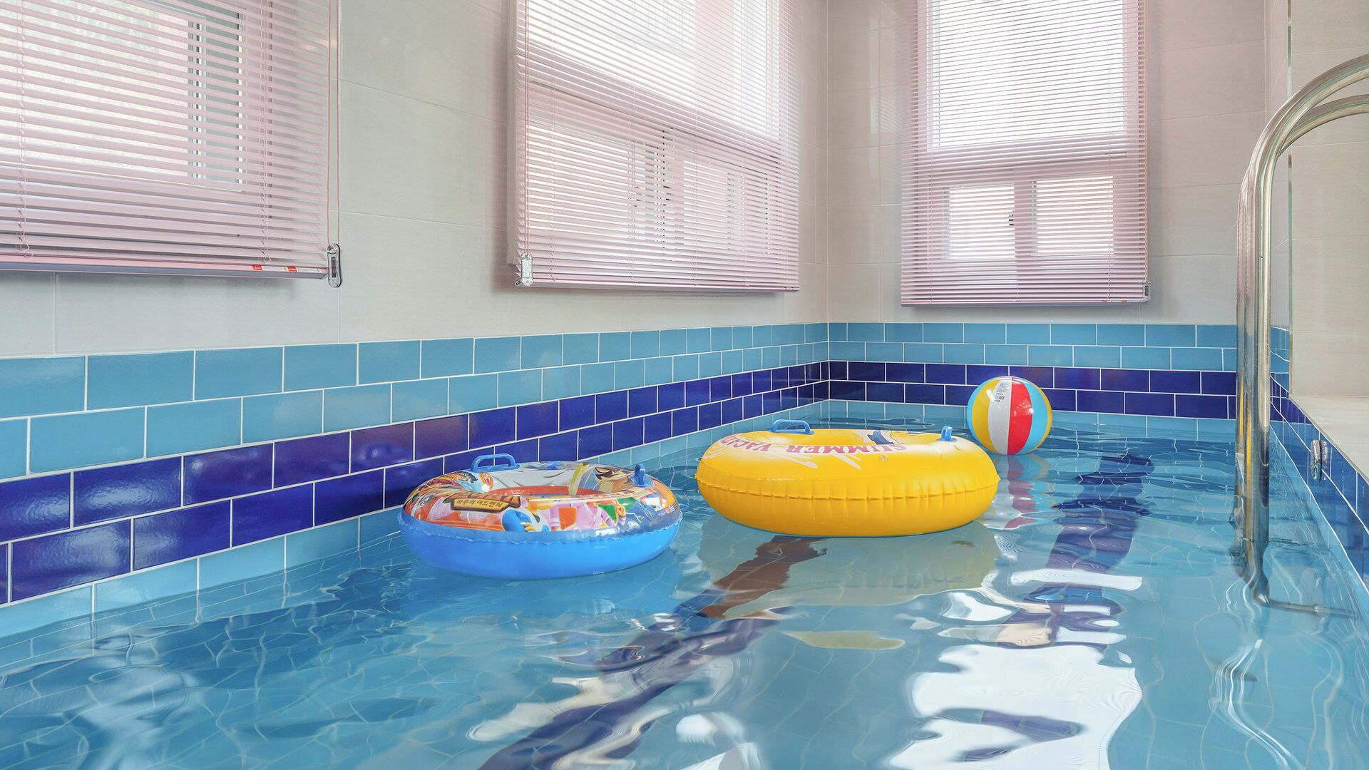 Basic Room, 1 Bedroom (Building A, Room 201 (Pool Villa/BBQ)) | 1 bedroom, free WiFi