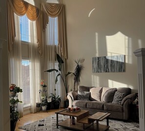 Living area - Stylish Large Home | Near YEG Airport, Rogers Place, WEM & Top Attractions (Edmonton)