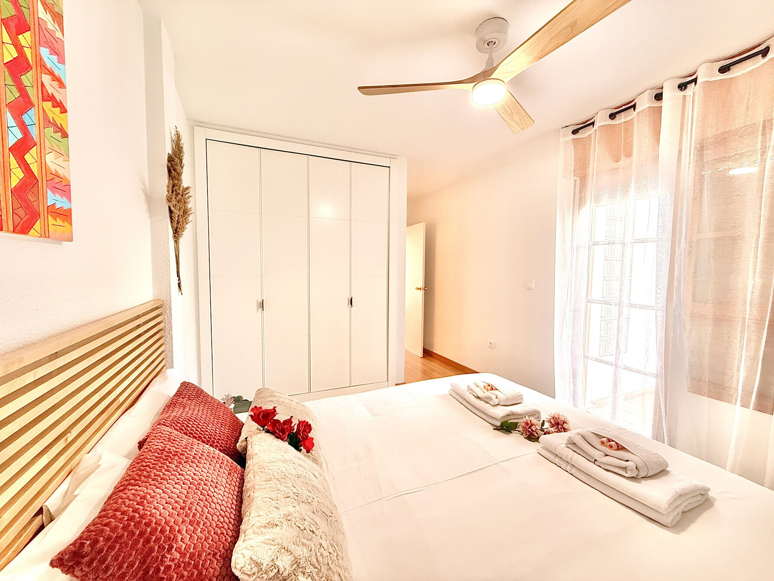 3 bedrooms, iron/ironing board, free WiFi, bed sheets