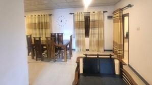 미분류 이미지, 2/20장, 버튼