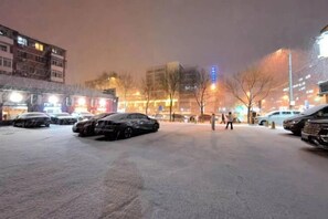 Self-parking (surcharge) - Youth Hotel (Beijing Temple of Heaven West Gate) (Beijing)
