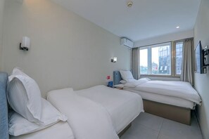 Unclassified image, 4 of 23, button - Beijing Bo'an Chain Hotel (Sanlihe Children's Hospital) (Beijing)