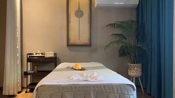 Masajes tailandeses, masajes