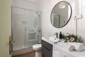 Haartrockner, Handtücher