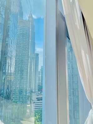 Royal Suite, 3 Bedrooms, City View | In-room safe, desk, laptop workspace, soundproofing - STAR KLCC By Super Suite  (Kuala Lumpur)