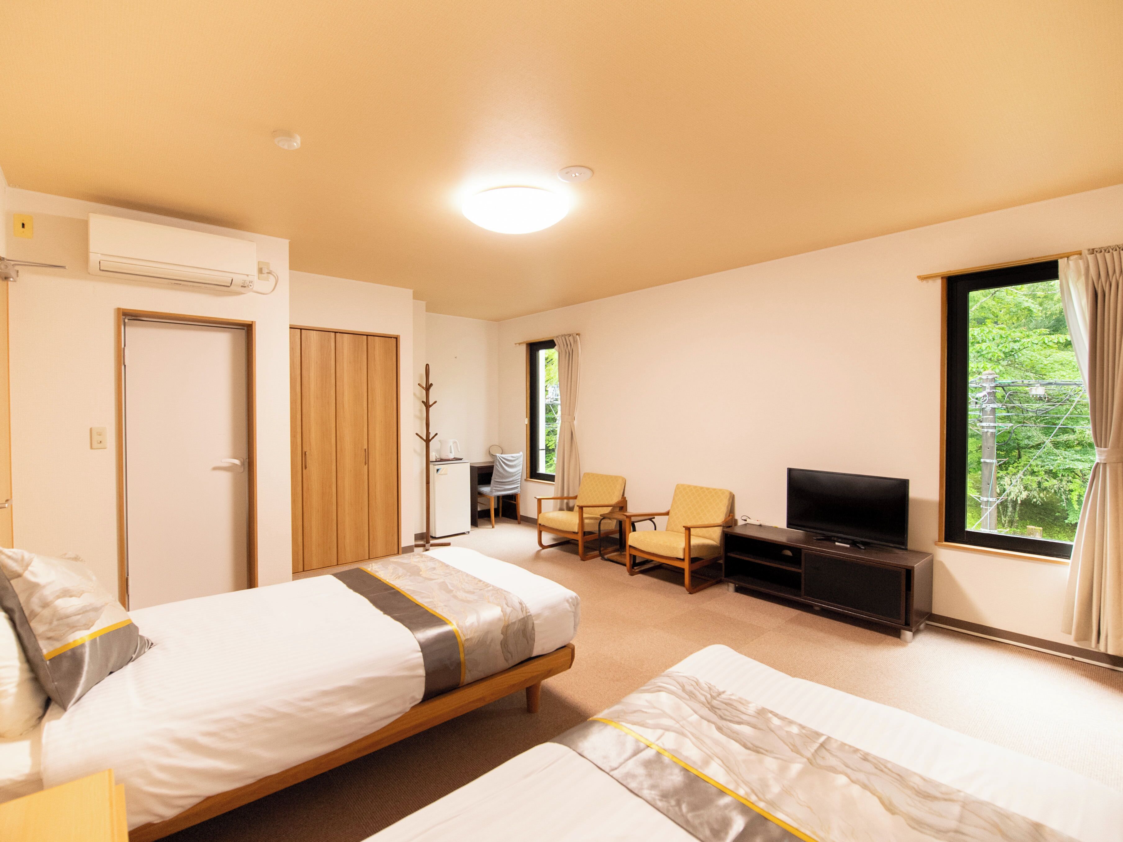 ห้องเบสิกทวิน, เตียงเดี่ยว 2 เตียง, ปลอดบุหรี่ | ผ้าม่านกันแสง, Wi-Fi ฟรี, ผ้าปูที่นอน
