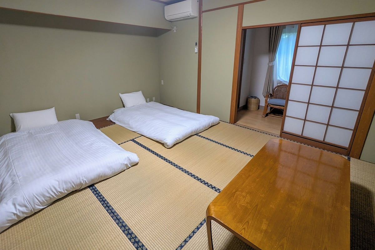 Basic Room