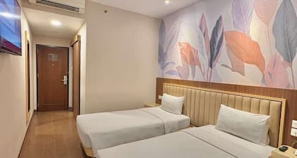 Alltrue Lite Hotel Nagoya Hill Batam