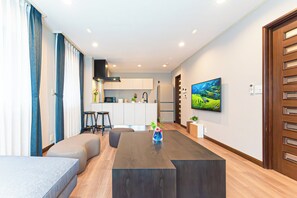 Living area - Poka Villa Aoyama (Tokyo)