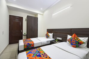 Luxury Single Room, Multiple Beds, Air conditioning, City View | Egyptian cotton sheets, premium bedding, free WiFi, wheelchair access - Gazelle By Wonderland (Gurugram)