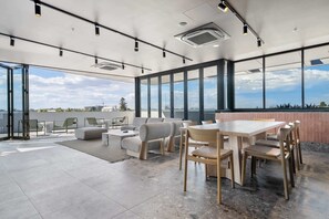 Dining - Spacious 2-Bed Apartment with Rooftop Views (North Fremantle)