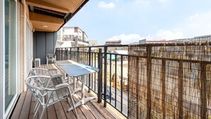 Basic Room, 1 Bedroom (Main Building Room 105) | 1 bedroom, free WiFi