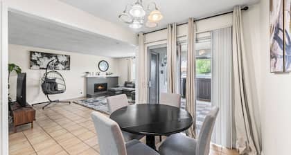 Disney/ Knotts Berry Condo! 12 mins ride to Disney