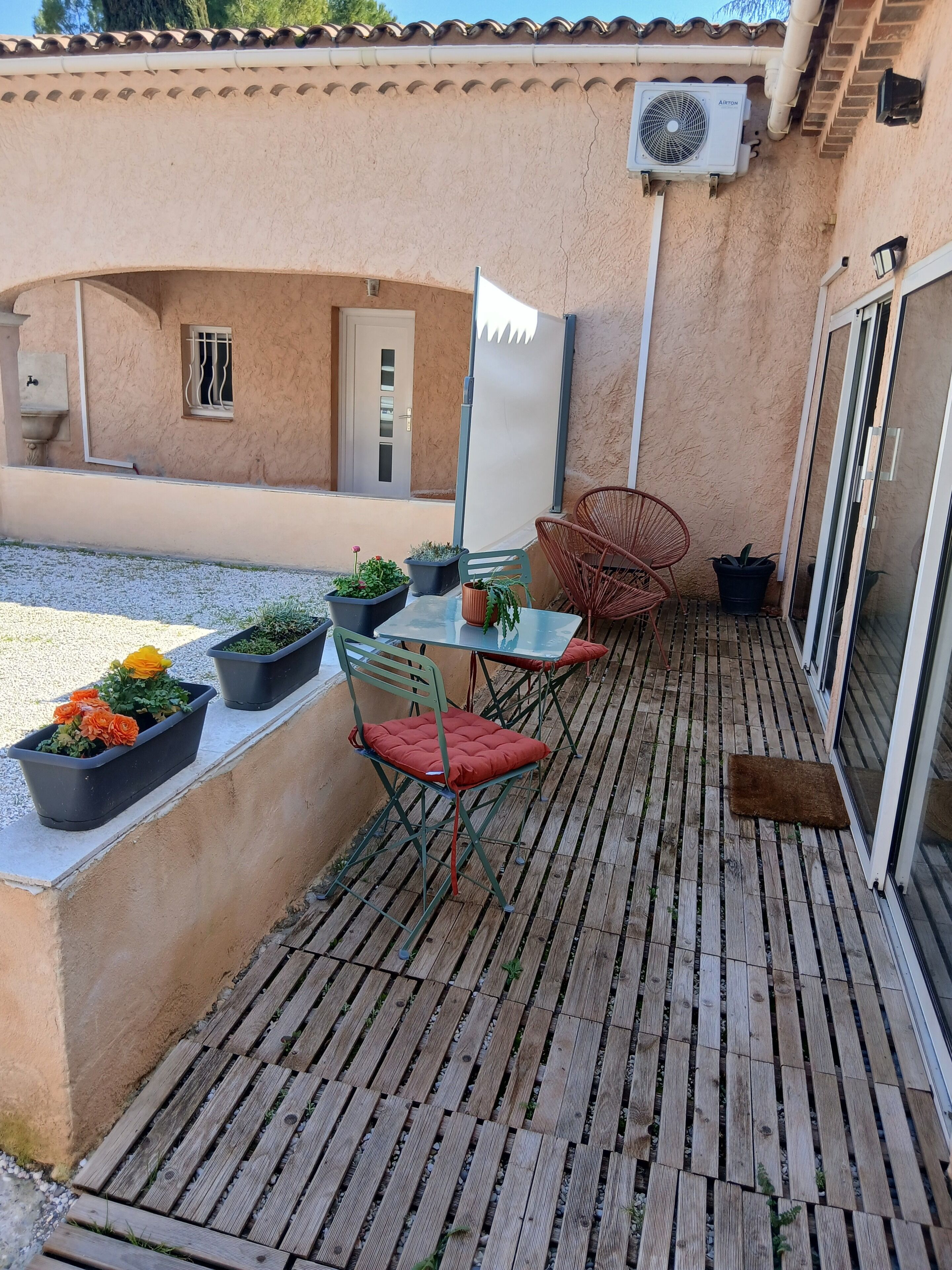 Restauration extérieure