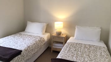 3 chambres, fer et planche Ă repasser, Wi-Fi gratuit, draps fournis