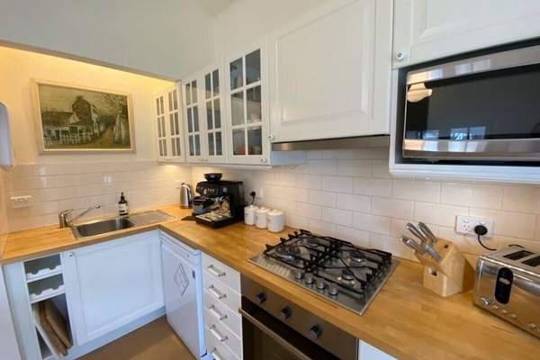 Full kitchen with all the gadgets you need. We provide all staples.