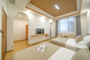 Habitación Confort doble | Cortinas opacas y sistema de insonorización