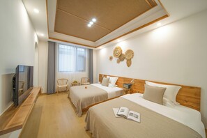 Dobbeltrom – comfort | Blendingsgardiner, lydisolert, strykejern/-brett og wi-fi (inkludert)