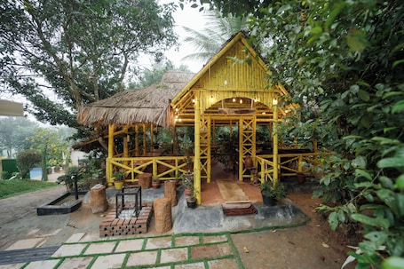 Fachada de la propiedad