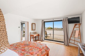 4 Schlafzimmer, Bügeleisen/Bügelbrett, WLAN, Bettwäsche