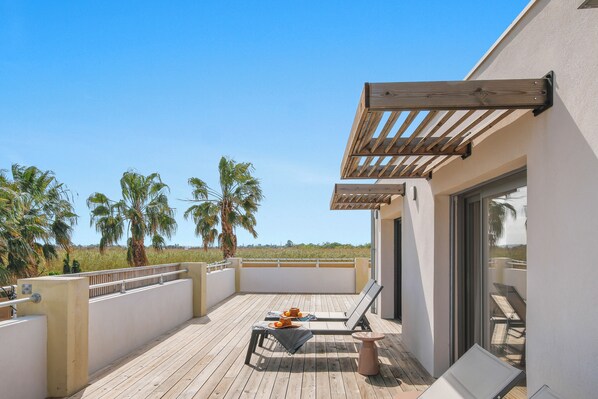 Terrace/patio - Palmira duplex with jacuzzi located 5 minutes from the beach Hyères les Salins (Hyères)