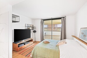 4 chambres, fer et planche à repasser, Wi-Fi, draps fournis
