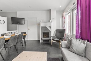 Living area - Modern 2-Unit Retreat up to 16 guests (Kittilä)