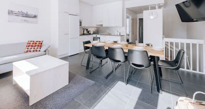 Modern 2-Unit Retreat up to 16 guests