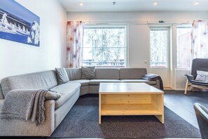 Leilighet – superior, 6 soverom, kjæledyr tillatt, ved skibakken | Oppholdsområde