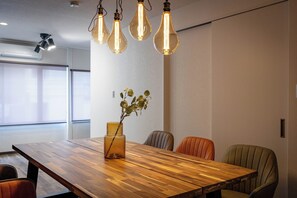 Superior House, Balcony | In-room dining