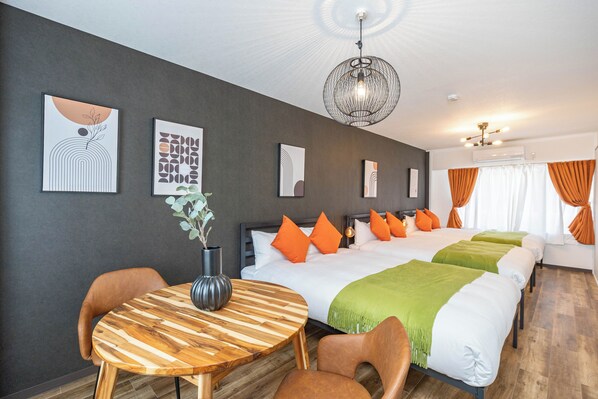 Superior House, Balcony | 3 bedrooms, blackout drapes, iron/ironing board, free WiFi - Seeds Nipponbashi (Osaka)