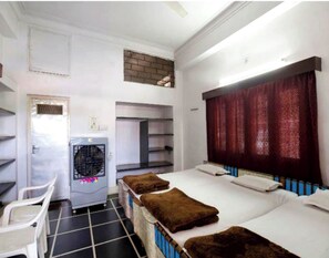 Desk, free WiFi, bed sheets