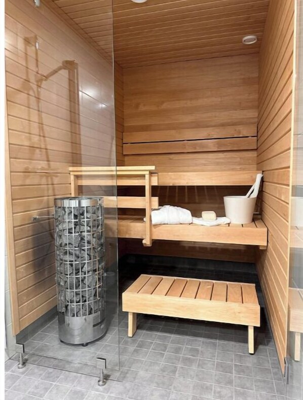 Sauna - Unique and luxurious 3-room home in historic Kakola - Private Sauna! (Turku)