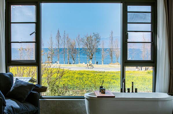 Standard Double Room, Sea View | Free WiFi - Dali Water Cloud Pavilion Ocean View (Dali)