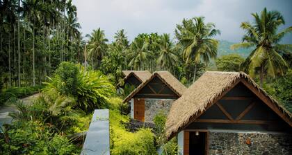 Maayaa riverside villa by KPM Tripenta