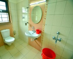 淋浴设施、免费洗浴用品、毛巾