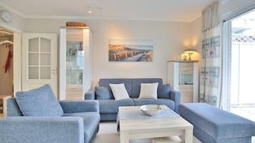 Fernseher, Stereoanlage