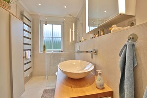 Unclassified image, 3 of 18, button - Residenz am Kurpark Apartment 3 - Residenz am Kurpark (Scharbeutz)