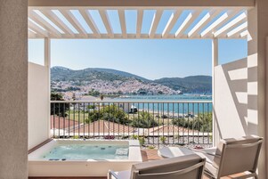 Premium Room, Sea View, Hot Tub  | In-room safe, laptop workspace, blackout drapes, soundproofing