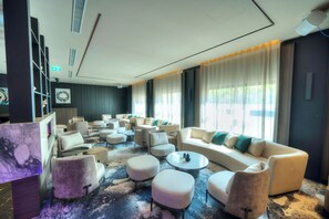 Daily buffet breakfast (EUR 12 per person) - Aste Hotel (St. Julian's)