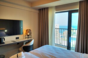 Standard Double or Twin Room, Balcony, Partial Sea View | In-room safe, desk, iron/ironing board, free WiFi - Aste Hotel (St. Julian's)