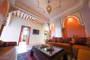 別墅, 4 間臥室, 吸煙房, 私人泳池 | 客廳