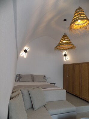 1 soverom, safe på rommet, skrivebord og strykejern/-brett