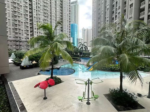 Platinum Royal Mediterania West Jakarta